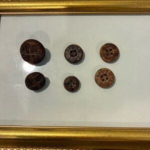 Vintage 1970s Levis Sewing Buttons Tan/Browns. Plastic.  Set of 6